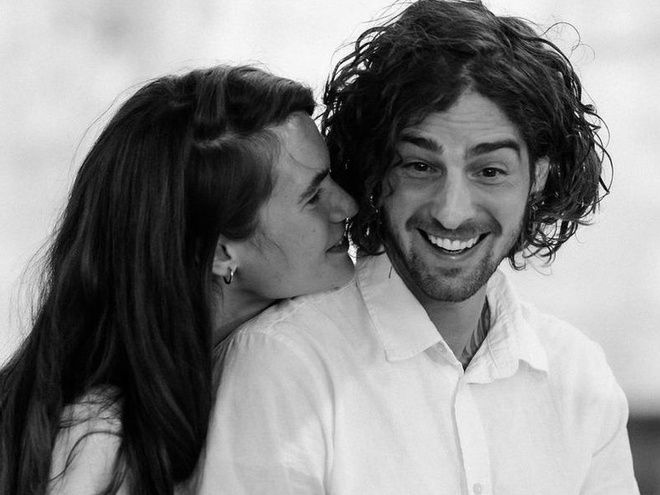 Кацуріна засвітила інтер'єр будинку, в якому мешкає з Дантесом