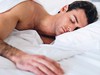 Чому чоловіки після сексу сплять
