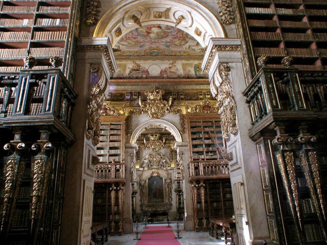 Бібліотека Жуаніна Коїмбрського університету, Португалія