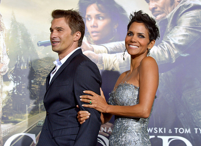 Холли Берри