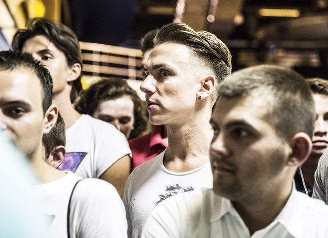 Хочу к Меладзе