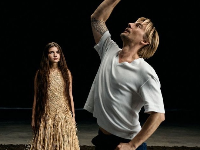 Молитва землі: Алан Бадоєв і Jerry Heil створили кліп «Earth» про розмінування України