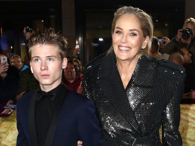 Шерон Стоун заявила, що втратила опіку над сином через роль в «Основному інстинкті»