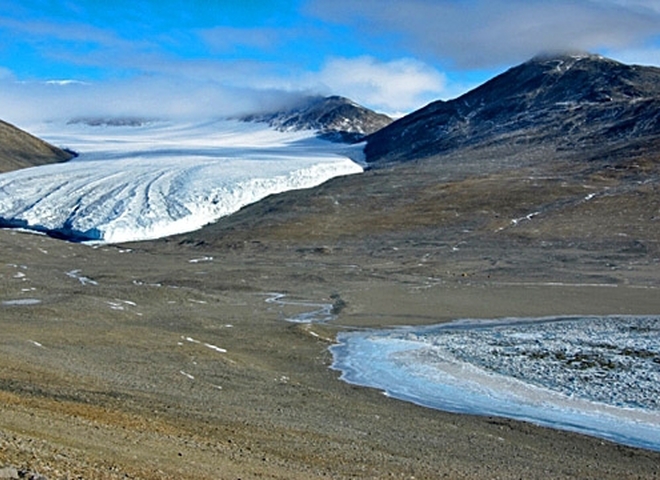 Сухие долины в Антарктиде