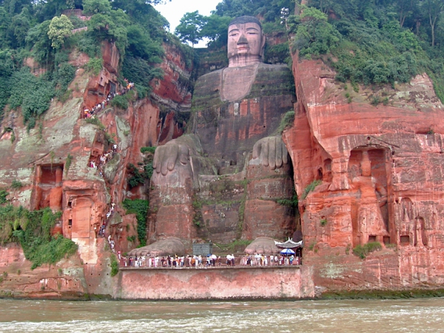 Самые большие статуи Будды в мире: Будда Майтрейя