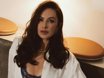 «Мені пощастило так виглядати у 37»: Горняк відповіла на чутки про уколи краси