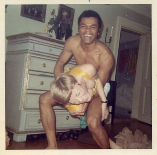 Студенческие ретро-вечеринки