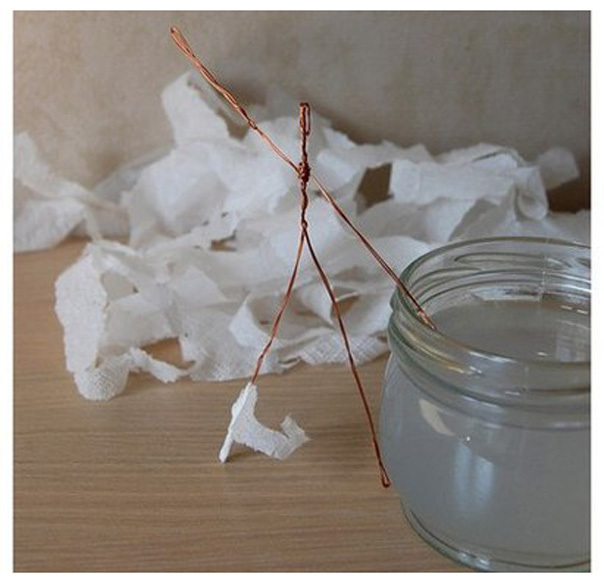 Милые балеринки из проволоки и салфеток