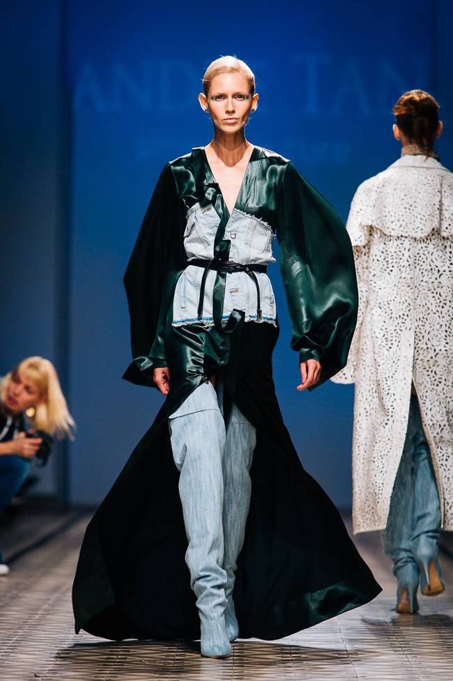 Андре Тан провів грандіозний показ на честь 15-річного ювілею