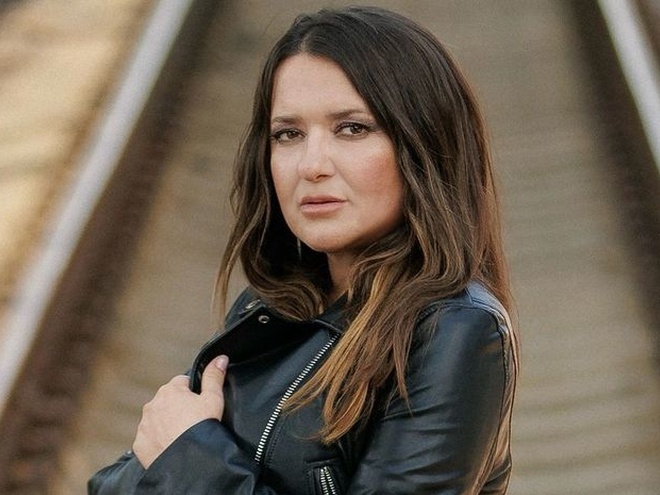 Могилевська показала дитяче фото із Маріуполя