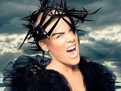 Пинк показала новое фото новорожденного ребенка (фото)