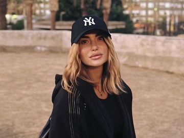 Слава Камінська показала себе в обіймах нового бойфренда — фото