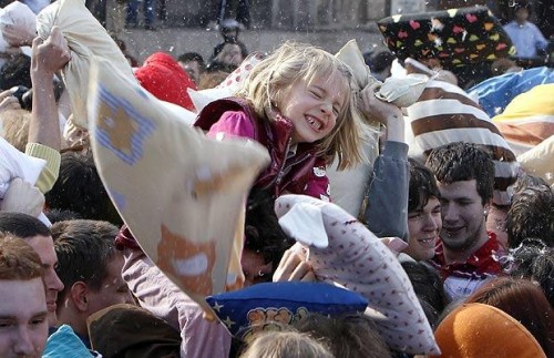Всемирный день битвы подушками. Весна 2010 