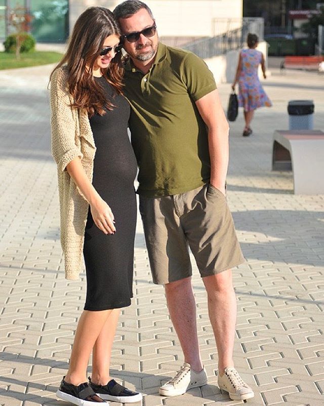 беременная жена Рыжова