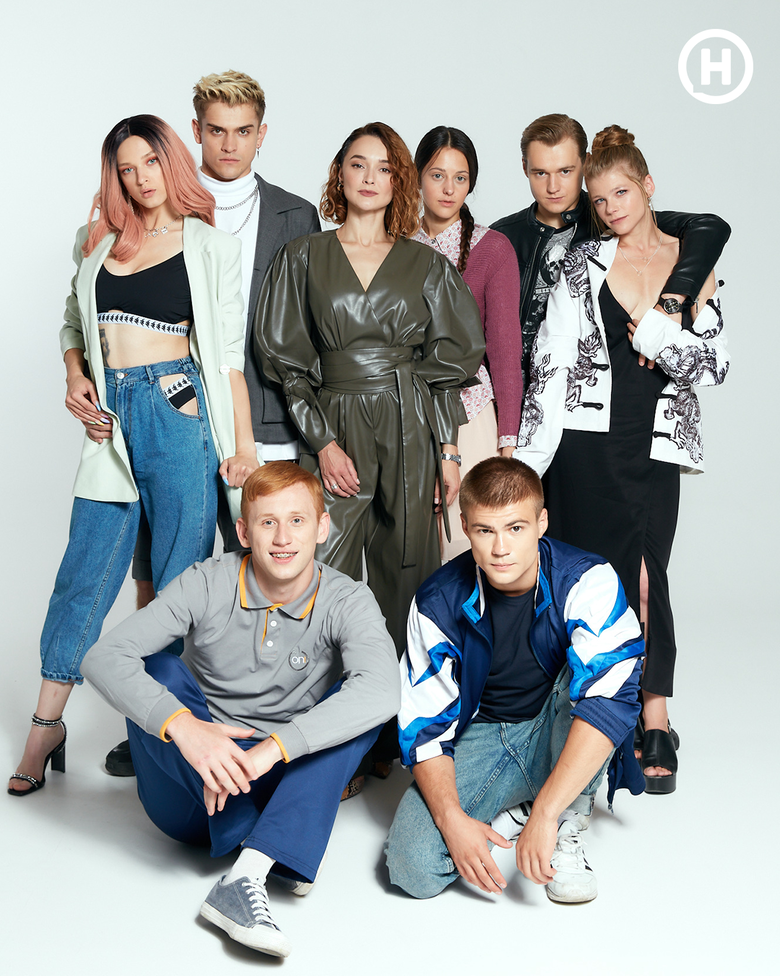 "Перші ластівки. Zалежні"