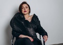 Цибульська показала, як у білизні смажить млинці