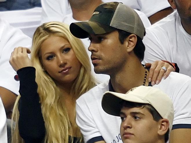 Енріке Іглесіас та Ганна Курнікова