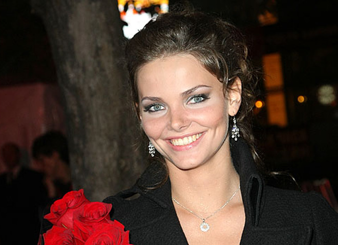 Лиза Боярская