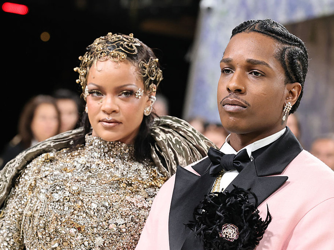 A$AP Rocky знявся для обкладинки глянцю з 11-місячною донькою від Ріанни