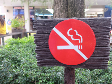 Сколько стоит курение в общественных местах в Черногории?