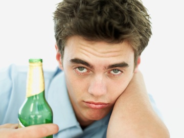 підлітки та алкоголь