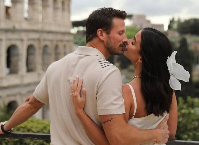 Зірка серіалу «Династія» Адам Губер одружився з зіркою TikTok