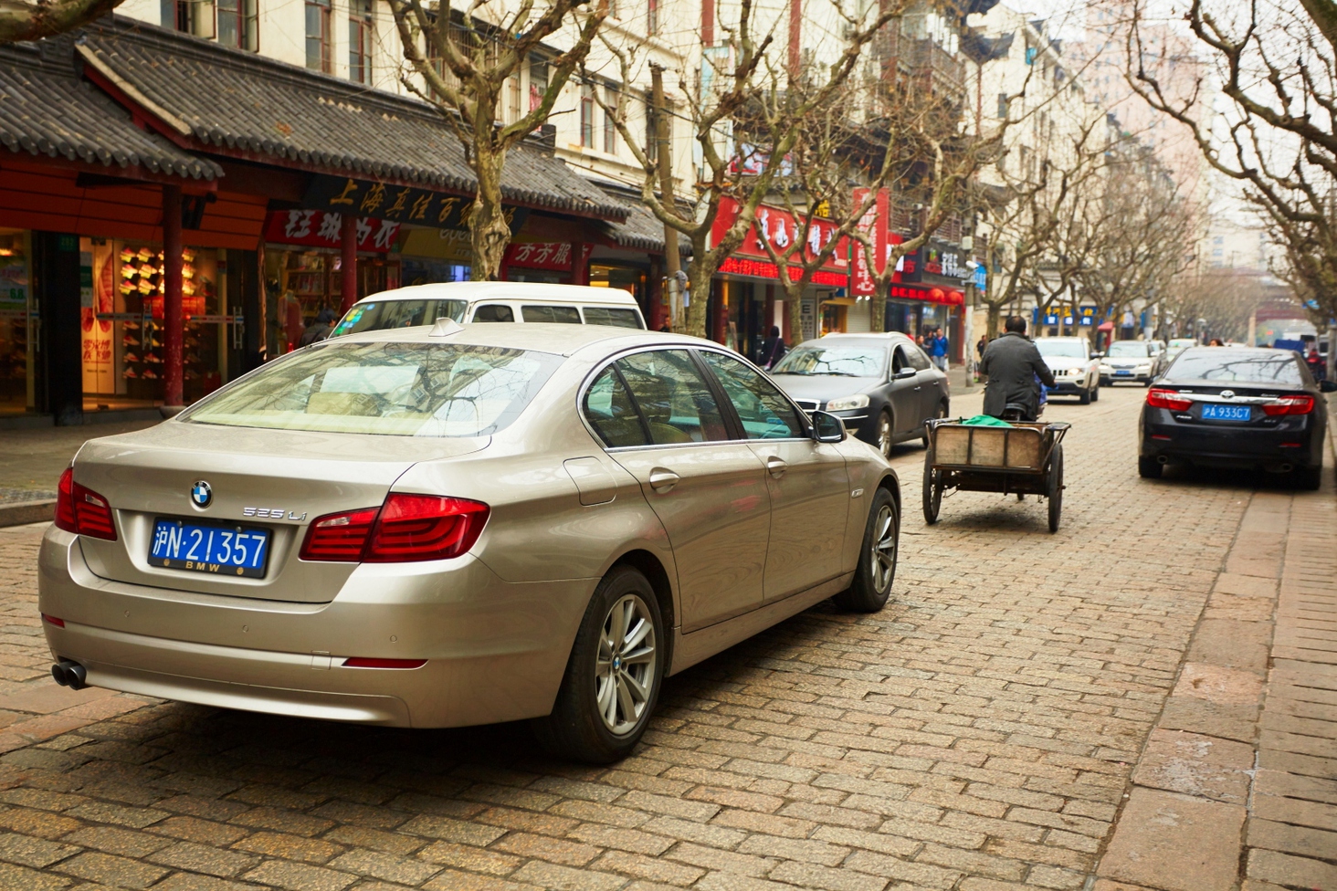 Інший Всесвіт очима популярного фотографа Андрія Саримсакова. Шанхай