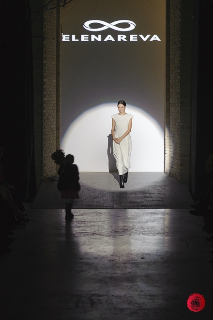 показ Elena REVA