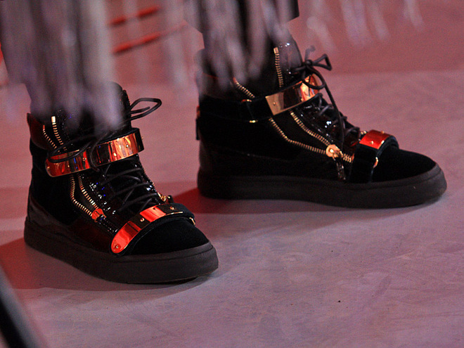 Угадай чьи ботинки