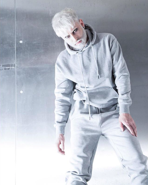 Кончіта Вурст в образі чоловіка: 31 фото іменинника дня