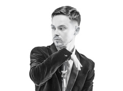 Артем Пивоваров