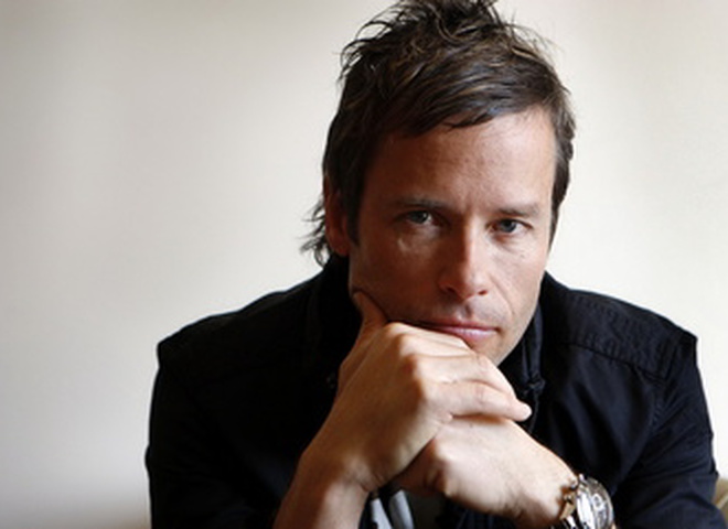 Гай Пирс совершит Прыжок голодного кролика