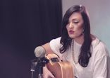 Janine and the Mixtape - Hold Me (Acoustic) Live