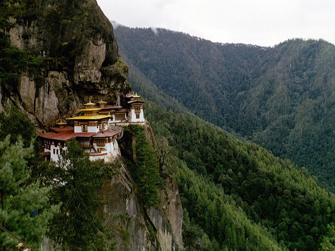 Монастирь Гніздо Тигра, долина Паро, Бутан