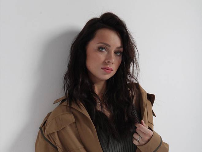 Настасья Самбурская