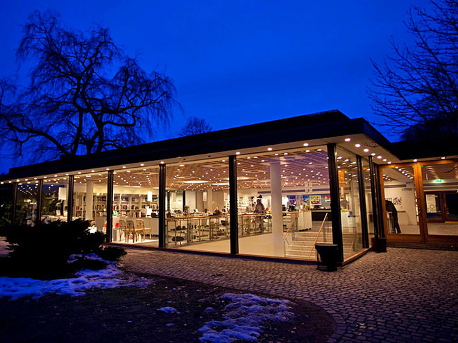 Кращі музеї Скандинавії: Музей сучасного мистецтва «Луїзіана», Хумбелек, Данія