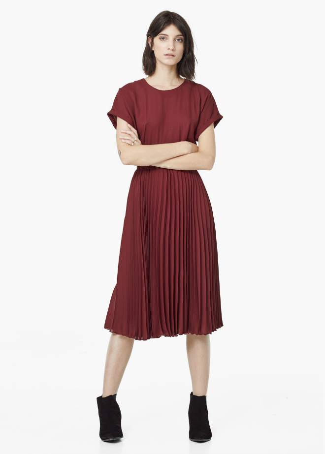 День святого Валентина: 14 красных платьев для праздничного образа