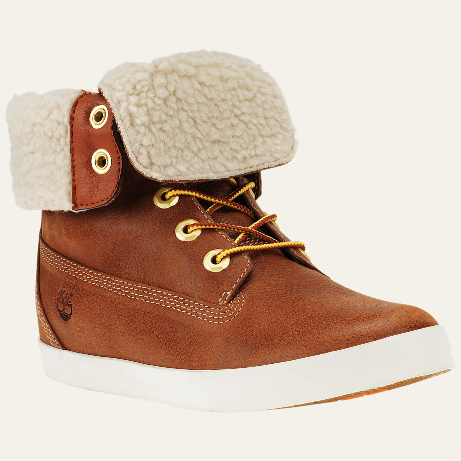 Выбираем обувь: зимние кроссовки