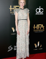 Кращі образи з червоної доріжки Hollywood Film Awards 2016