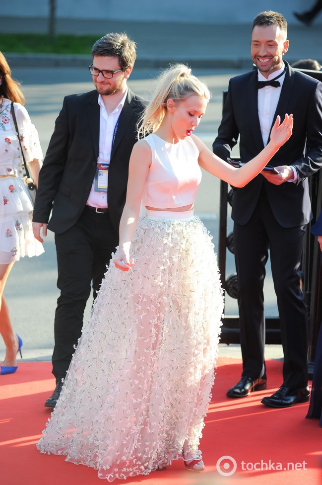 Євробачення 2017: червона доріжка в Києві (фото, відео)