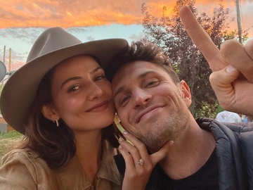 Зірки «Первородних» Даніель Кемпбелл та Колін Вуделл таємно зіграли весілля