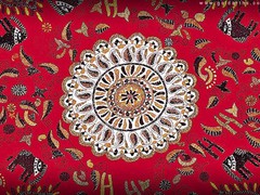 В моде шали в духе странствий