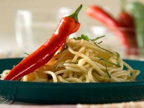 Спагетти с сыром и чесноком 