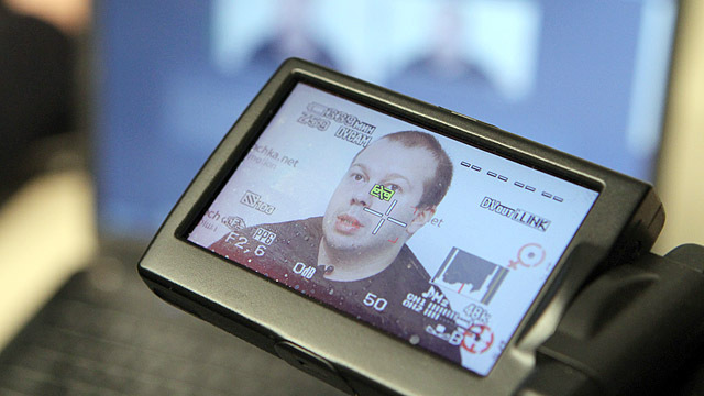 Денис Олейников