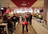 Самый крутой флеш-моб в Киеве: Флешмоб на открытии KFC