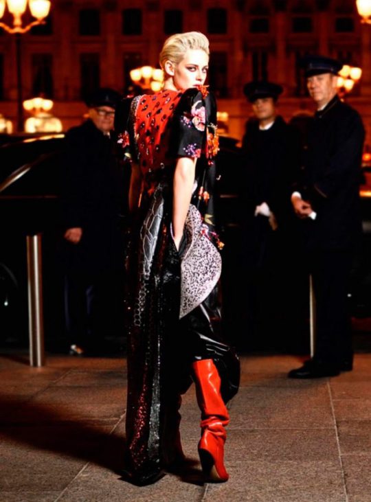Крістен Стюарт в яскравій фотосесії для Vogue Paris
