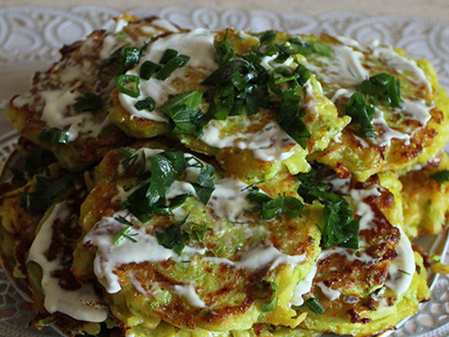 Картофельно-кабачковые оладьи