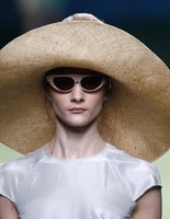 шляпы на Cibeles Madrid Fashion Week 