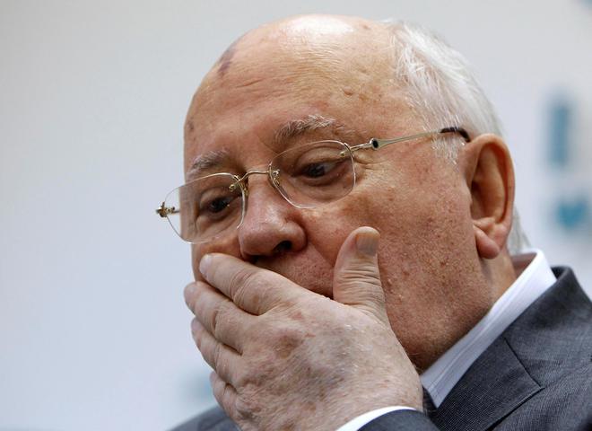Михаил Горбачев
