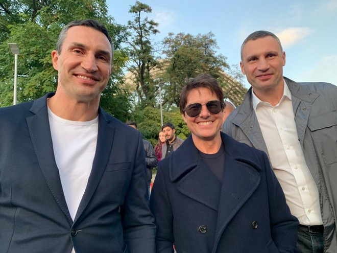 Виталий Кличко устроил Тому Крузу экскурсию по Киеву